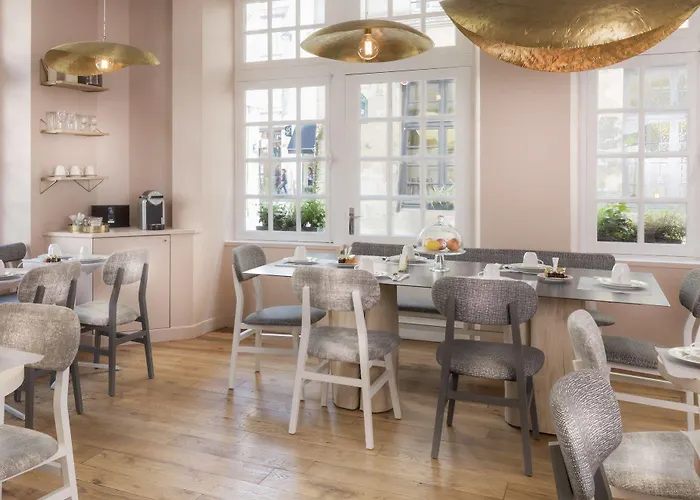 Hotel Jeanne D'arc Le Marais Paris