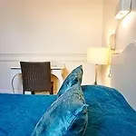 Hotel Jeanne D'arc Le Marais