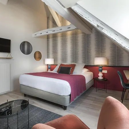 Jeanne D'arc Le Marais Hotel