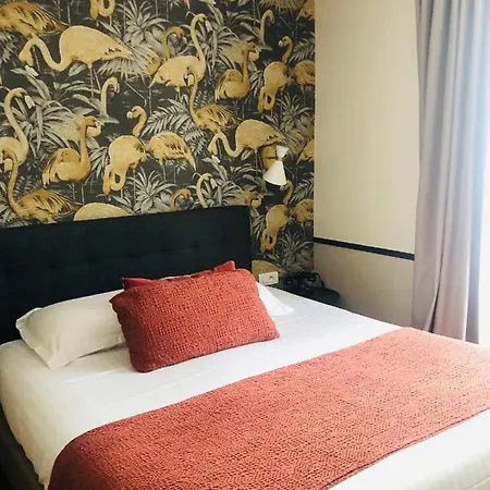 Jeanne D'arc Le Marais Hotel 3*