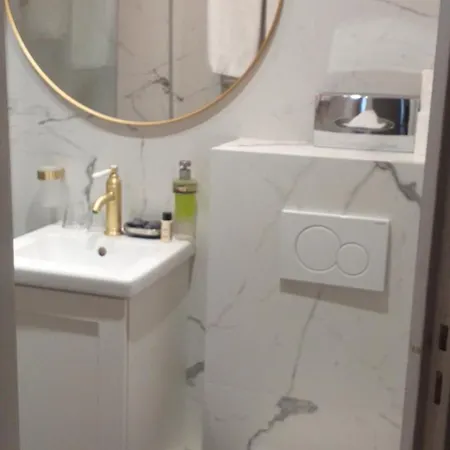 Jeanne D'arc Le Marais Hotel 3*