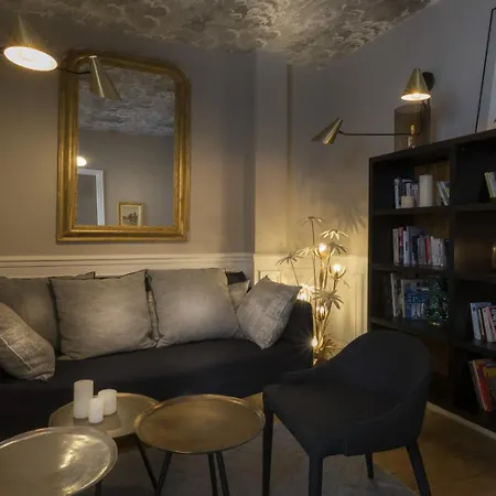 Jeanne D'arc Le Marais 3* Paryż