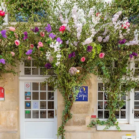 Jeanne D'arc Le Marais Hotel