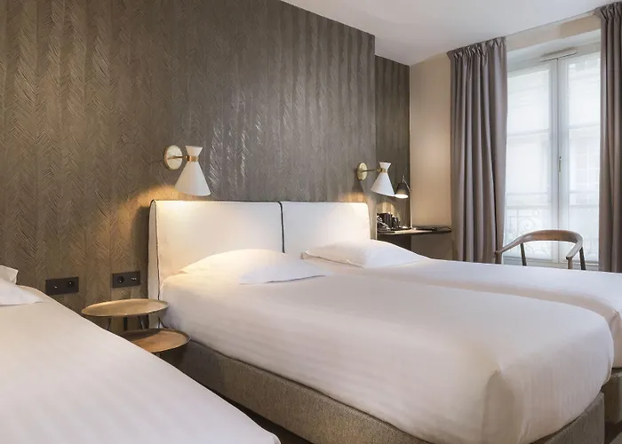 玛莱斯圣女贞德酒店 3*