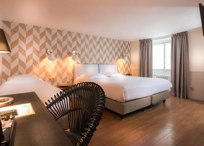 玛莱斯圣女贞德酒店 酒店 3*