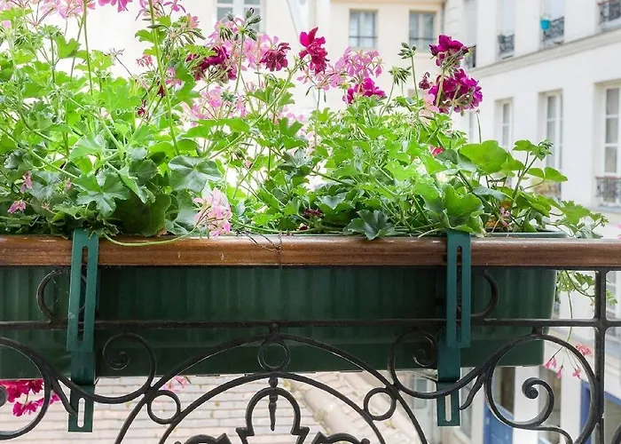 玛莱斯圣女贞德酒店