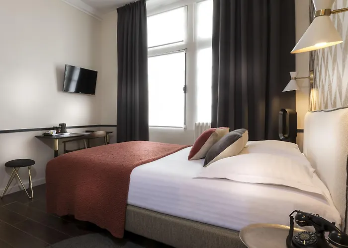 玛莱斯圣女贞德酒店 酒店 3*