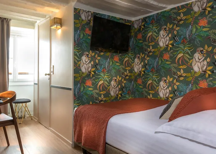 玛莱斯圣女贞德酒店 3* 巴黎