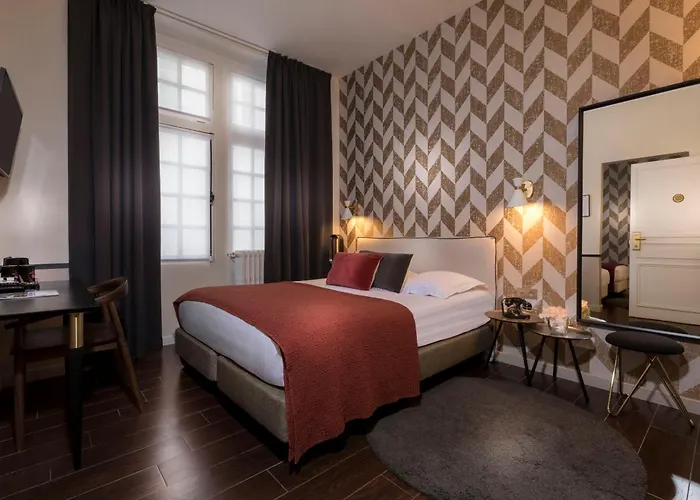 玛莱斯圣女贞德酒店