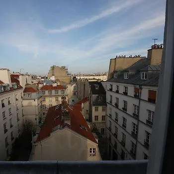 玛莱斯圣女贞德酒店