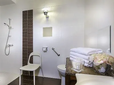 酒店 玛莱斯圣女贞德酒店