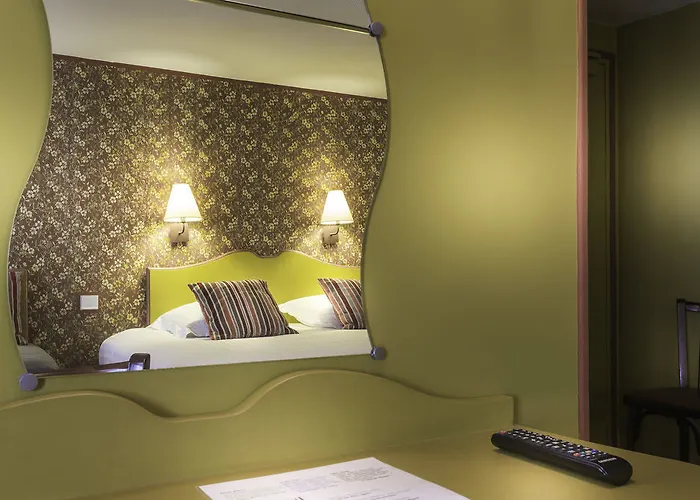 玛莱斯圣女贞德酒店