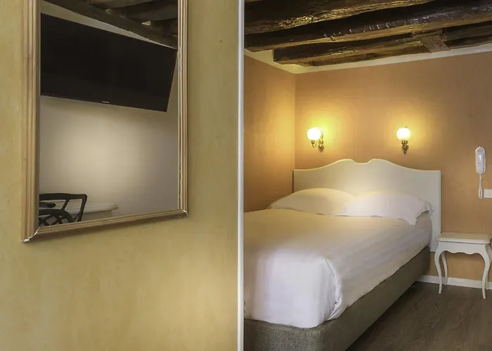 玛莱斯圣女贞德酒店 巴黎