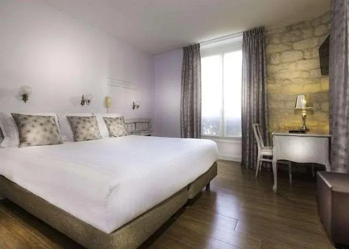 玛莱斯圣女贞德酒店 酒店